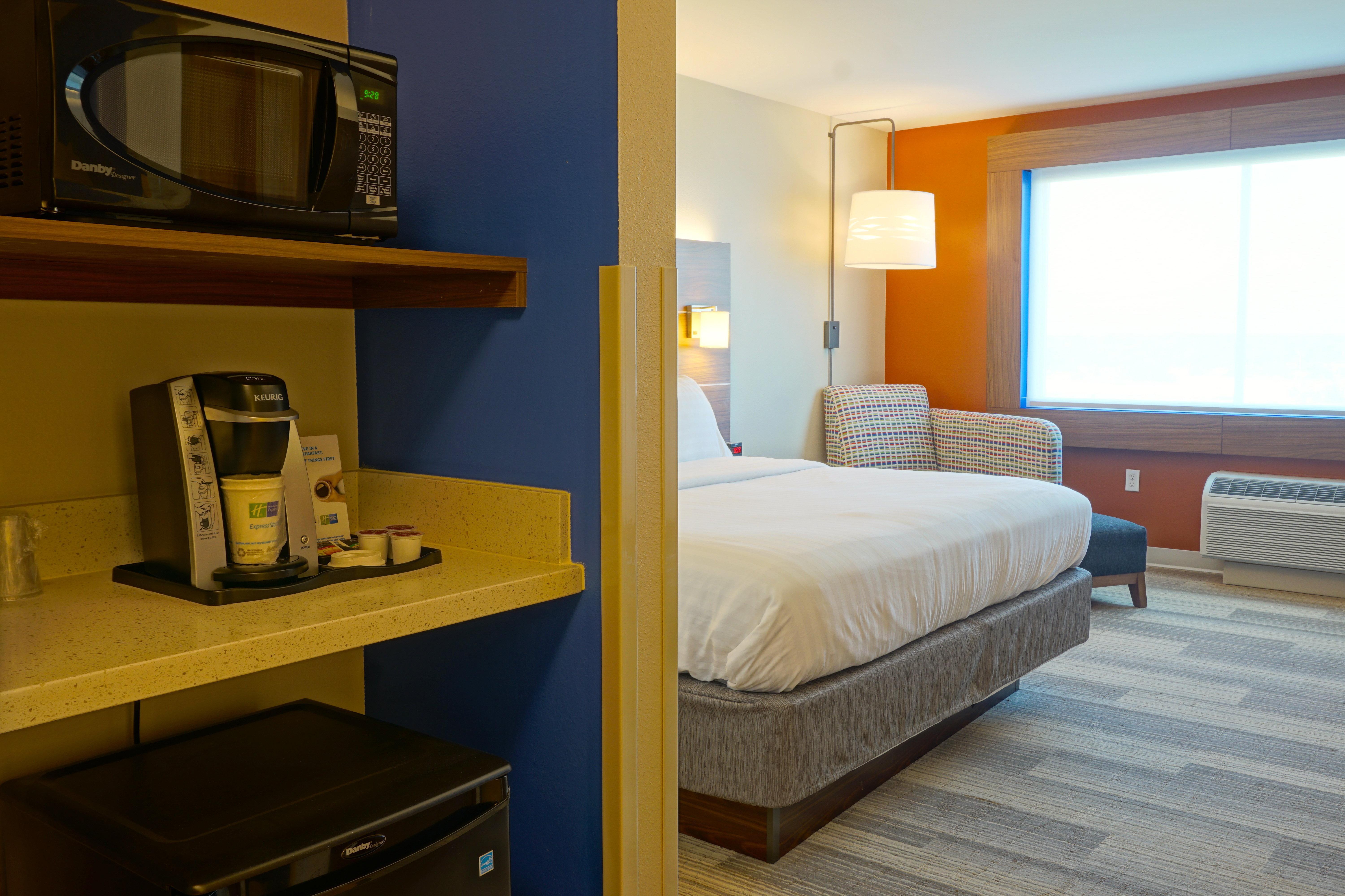 Holiday Inn Express & Suites Omaha - Millard Area By Ihg Экстерьер фото