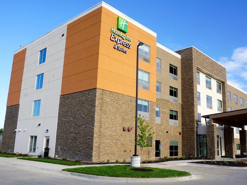Holiday Inn Express & Suites Omaha - Millard Area By Ihg Экстерьер фото