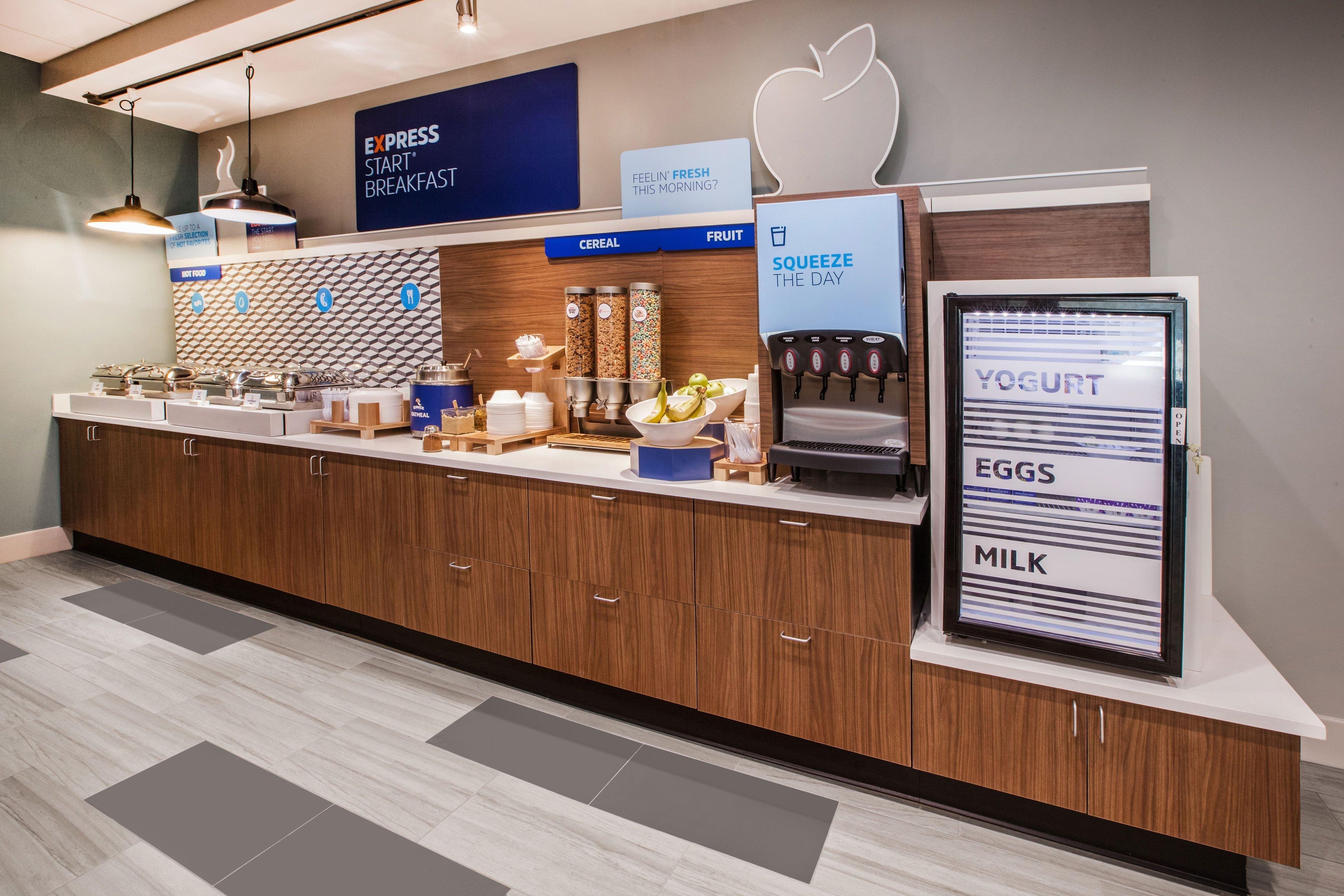 Holiday Inn Express & Suites Omaha - Millard Area By Ihg Экстерьер фото